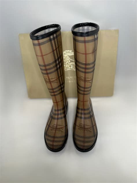 fake burberry print rain boots|burberry rain boots outlet.